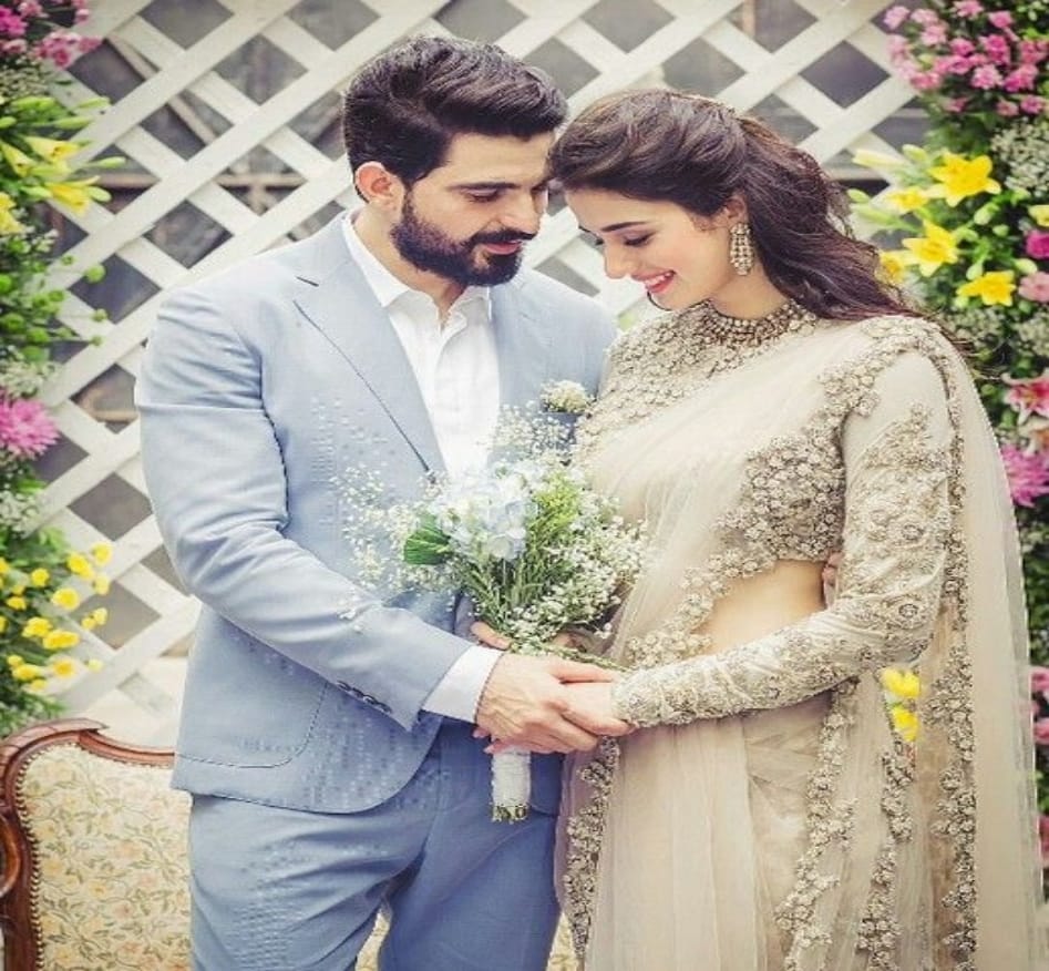 after anushka sharma virat kohli wedding dish patani photoshoot goes viral