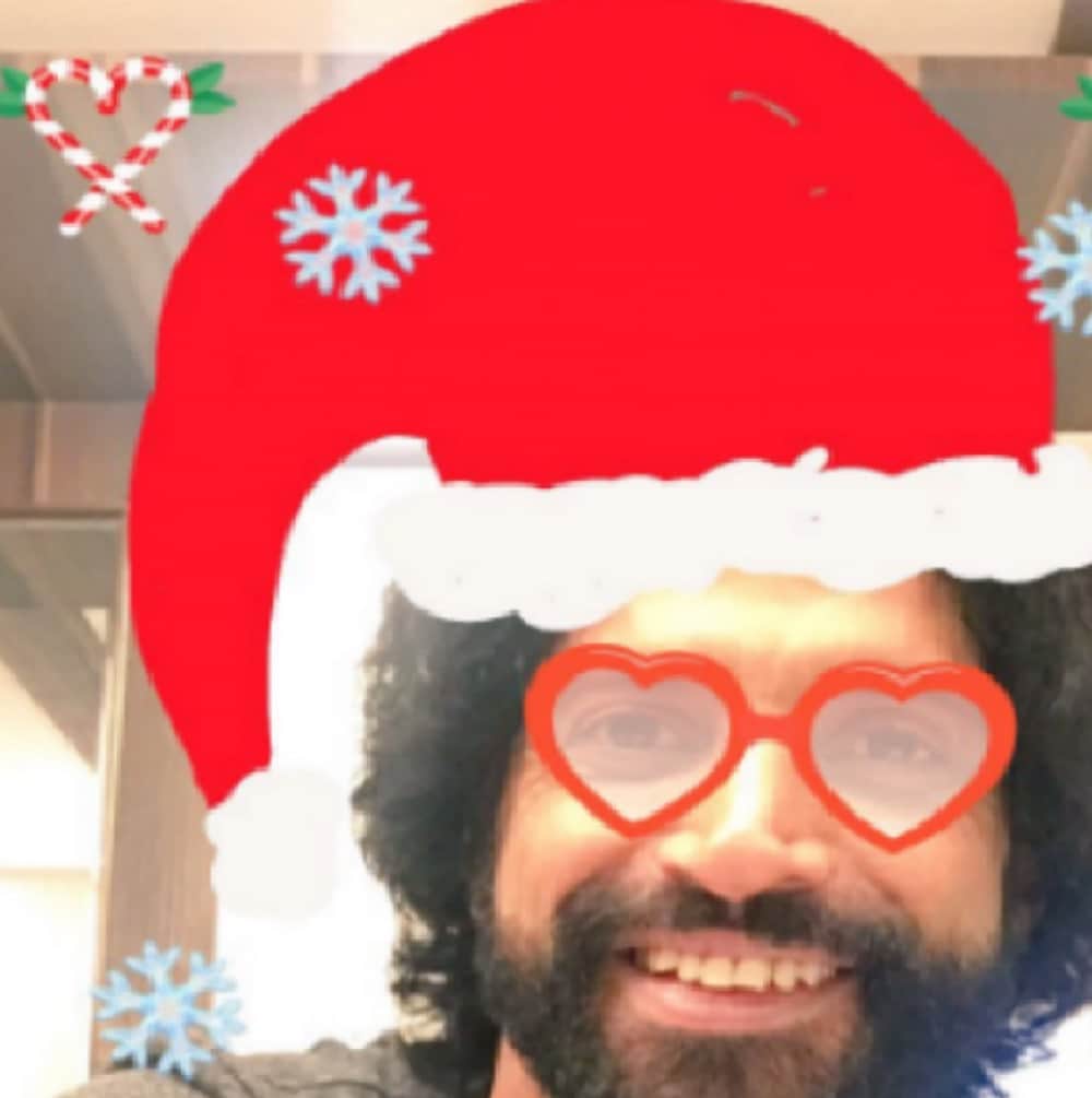 Merry Christmas: From Salman Khan to Varun dhawan Bollywood stars wish their fans in a cute way