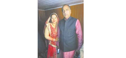 himachal cm jairam thakur sister is anganwadi worker
