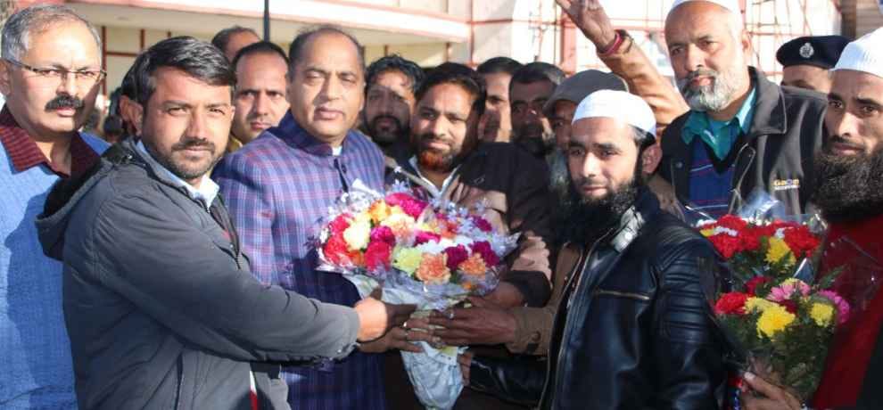 Himachal cm jairam thakur press conference in peterhoff shimla