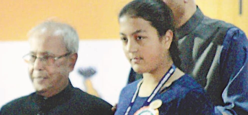 joshita sharma of shimla invented pothole and manhole sensor