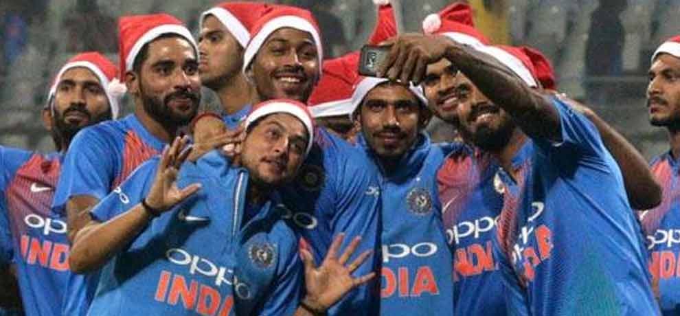 team india celebrates christmas in style ms dhoni makes santa