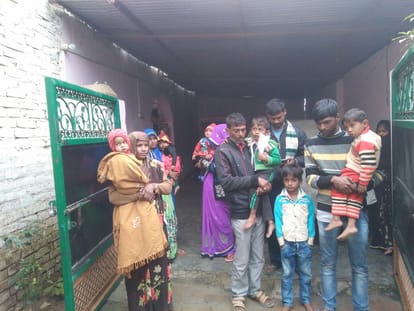  robbery in chinhat, police called it theft