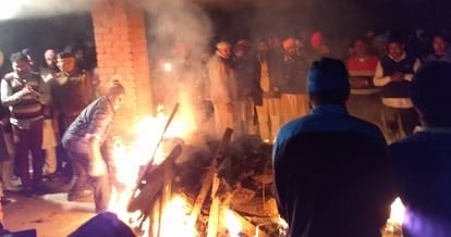 Avenge death of soldiers, demands martyr’s family