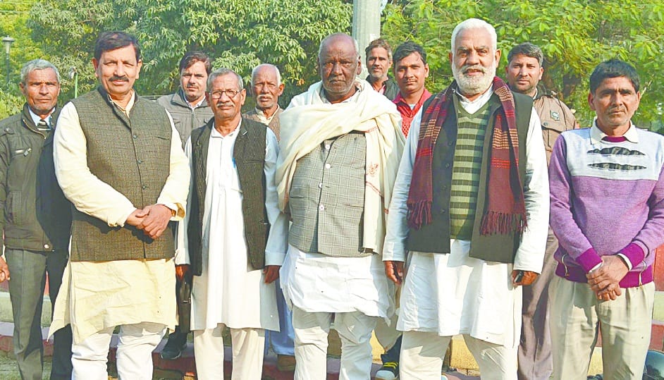 ek janvary ko commisionary par bahaayege dudh
