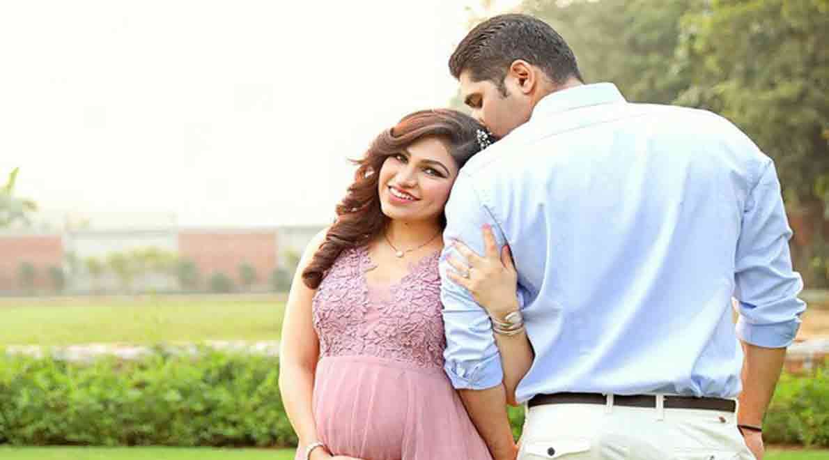 gulshan kumar daughter tulsi kumar became a baby boy mother
