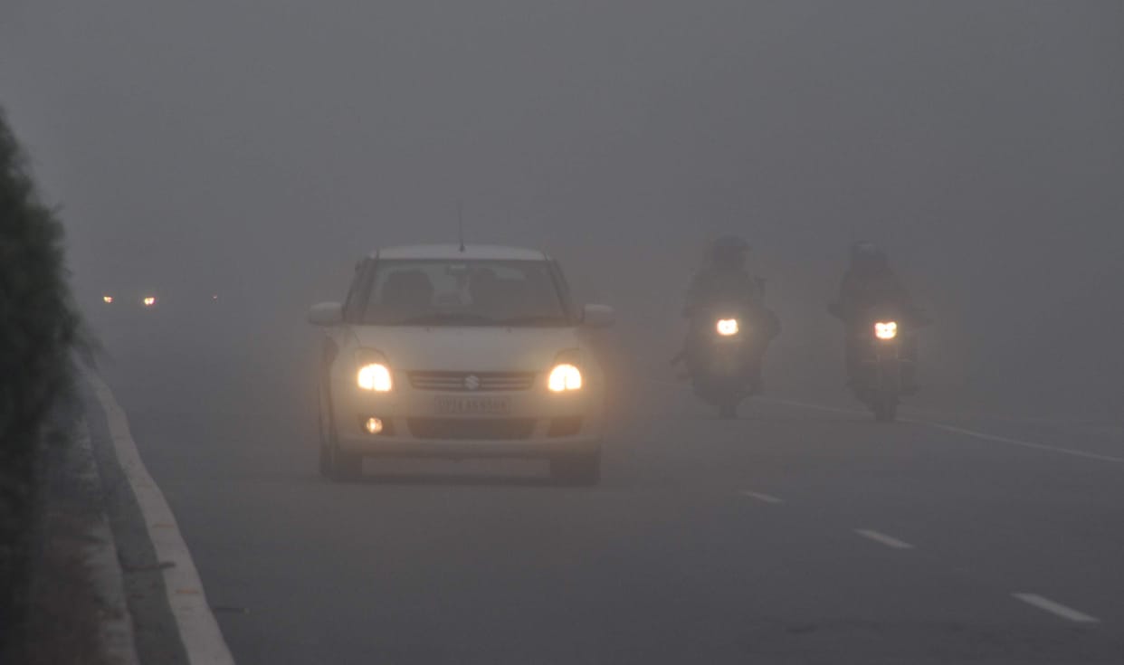 two truck crashed on delhi highway due to fog