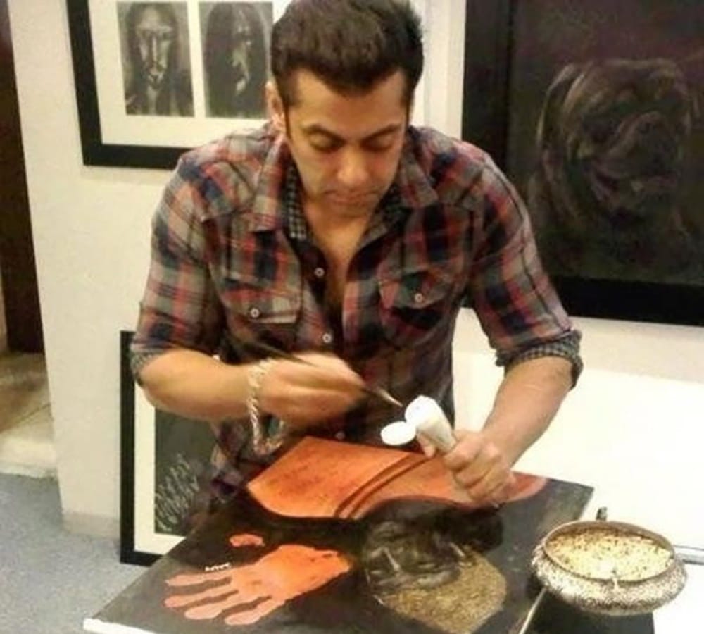 salman khan stopped race 3 shooting after a group of armed men entered the premises