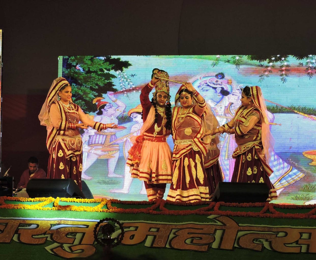 The second evening of the Kapilavastu festival, which was packed with bras of Holi