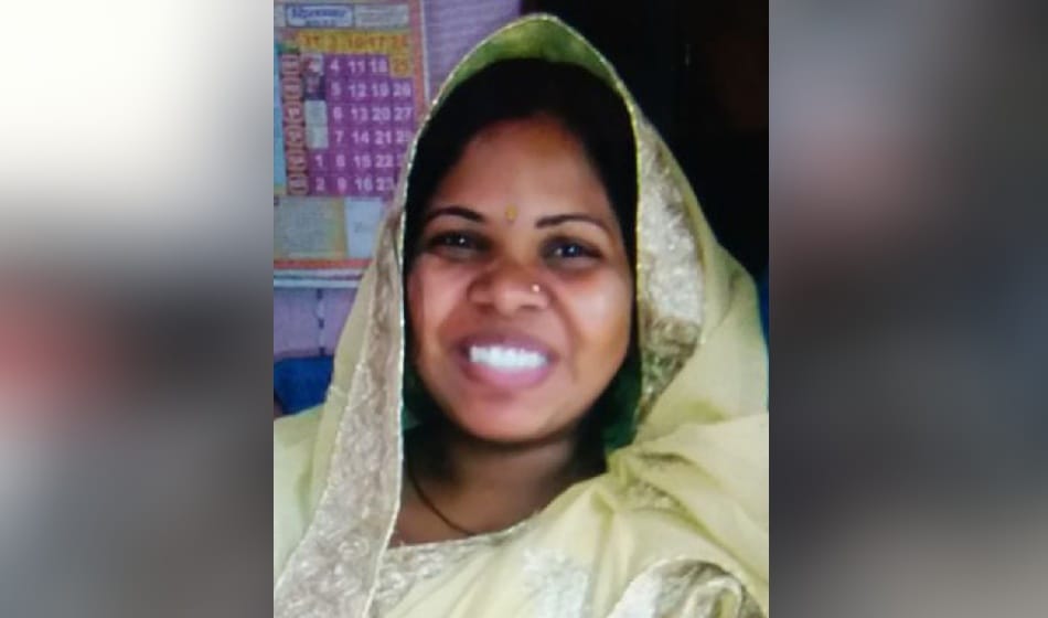 pregnant lady was crushed by a truck near a hospital