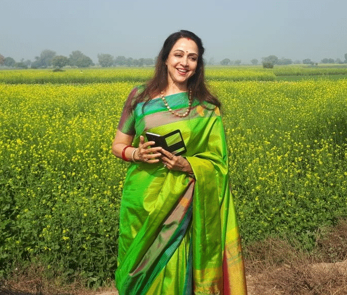bjp mp and bollywood superstar take selfies in field of mustard crop