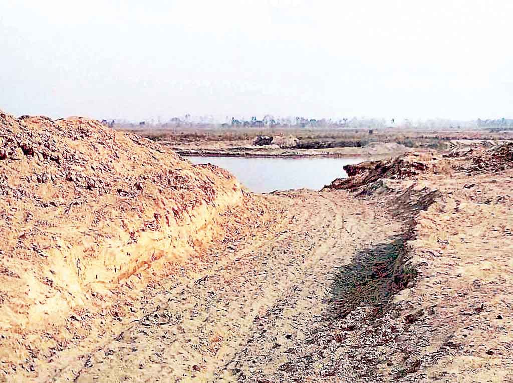 mining under suport fog in kosi river