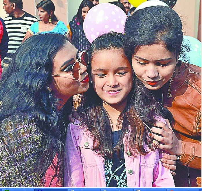 Christmas festoon special prayers in churches