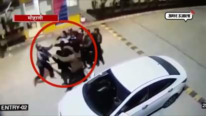 CCTV FOOTAGE OF DRUNK BOYS MAKE RUCKS AND BEATEN GUARDS IN PURAB SOCIETY OF MOHALI