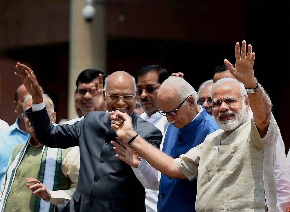 President Kovind and PM Modi congratulate countrymen on Diwali