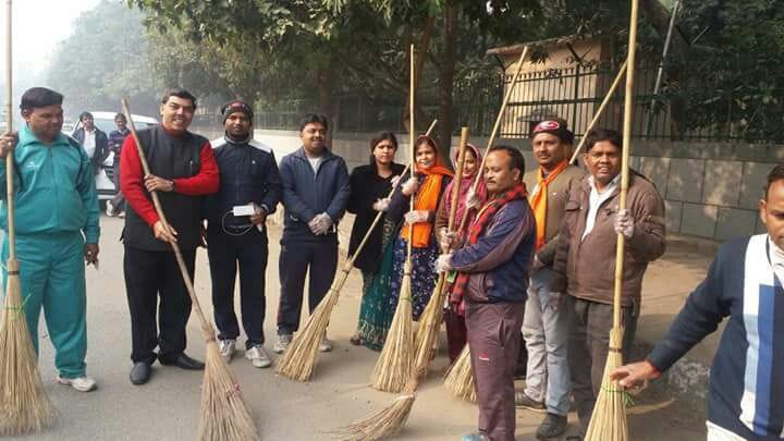 cleanliness drive carried on atal bihari vajpayee birthday