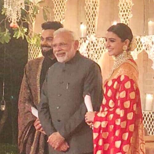 After Delhi now its time to attend Mumbai reception of Virat Anushka