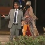 Pakistani journalists heckle and harass Kulbhushan Jadhav's mother wife after their meeting with him