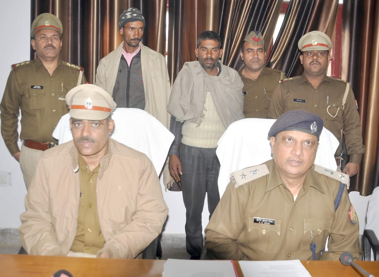 two animal smuggler arrested