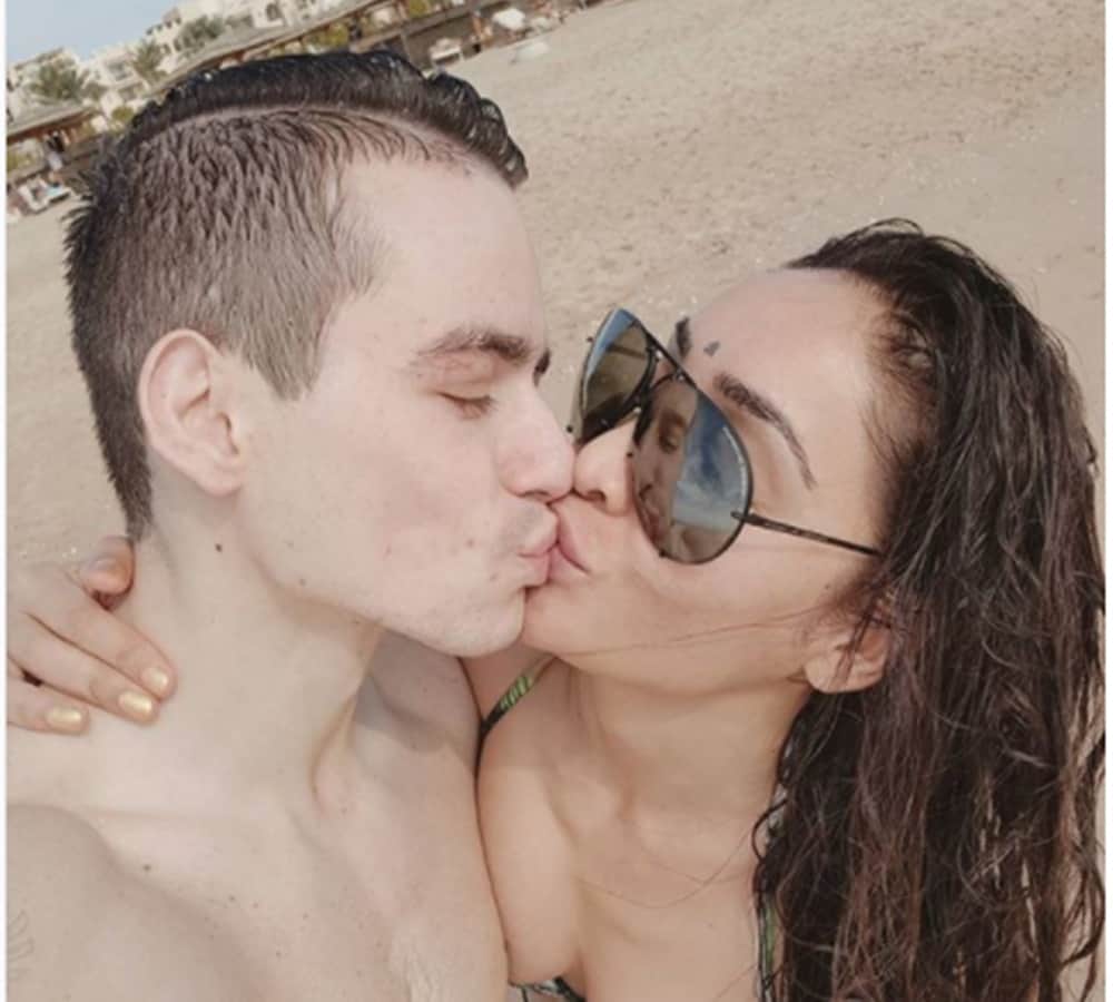 Model Sofia Hayat responds to the tweets of her alleged relation with Virat Kohli