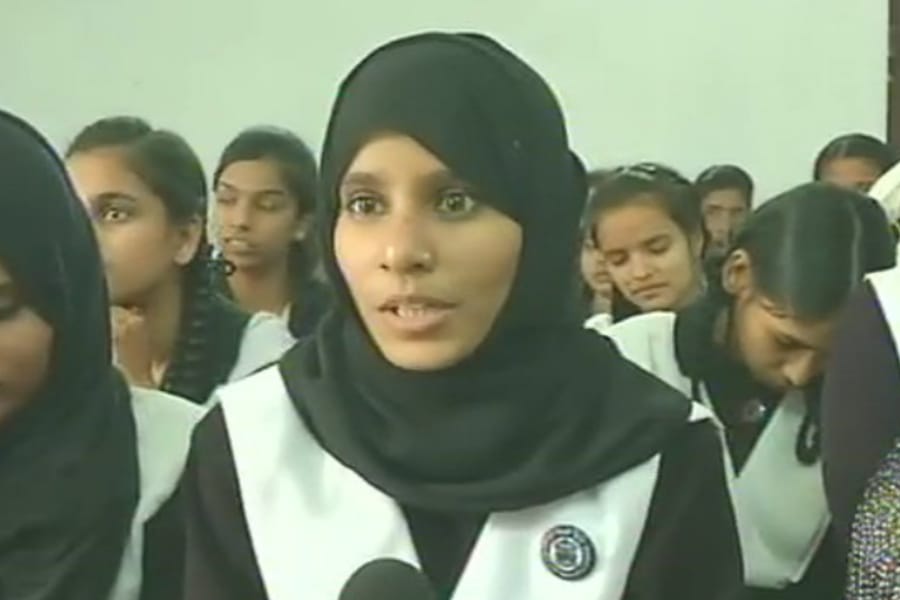 Afreen will recite shlokas of Gita