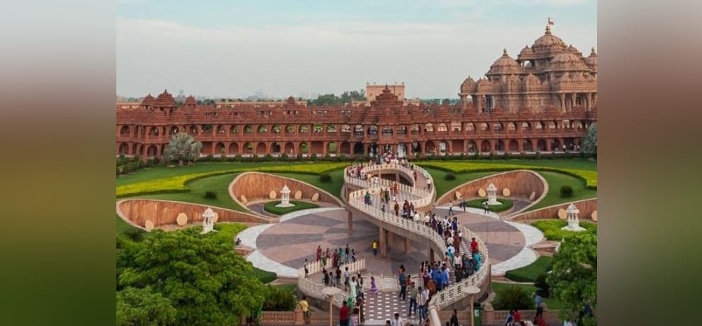 akshardham temple will remain open on monday after 12 years for new year celebration