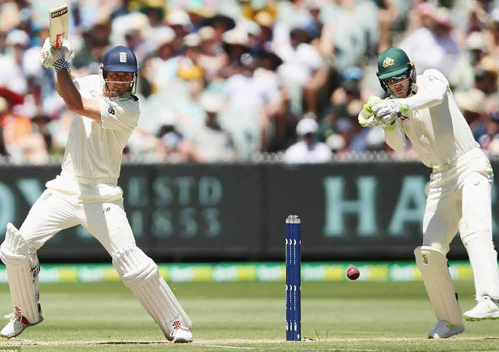 Alastair Cook create histoy and make world record during engvpak 2nd test at lords