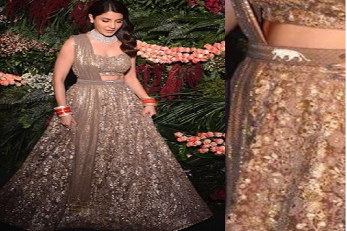 Virat Kohli And Anushka Sharma Mumbai Reception   Dress