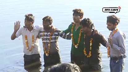 VISUALLY IMPAIRED PROTESTING FOR JOBS IN BHOPAL