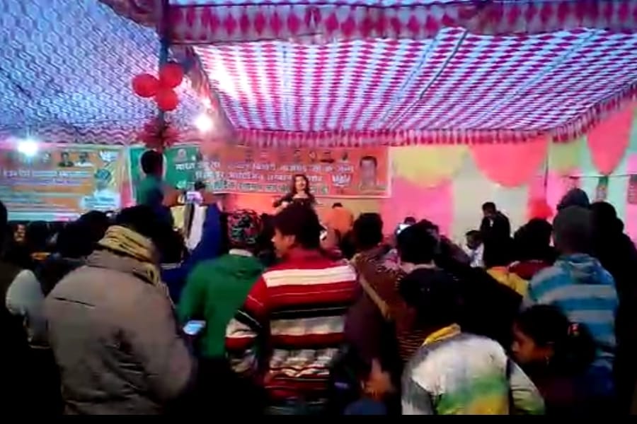 dancers perform on atal bihari vajpayee's birthday.