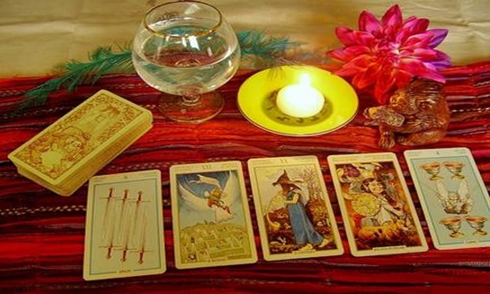 new year 2018 tarot card horoscope Know your future