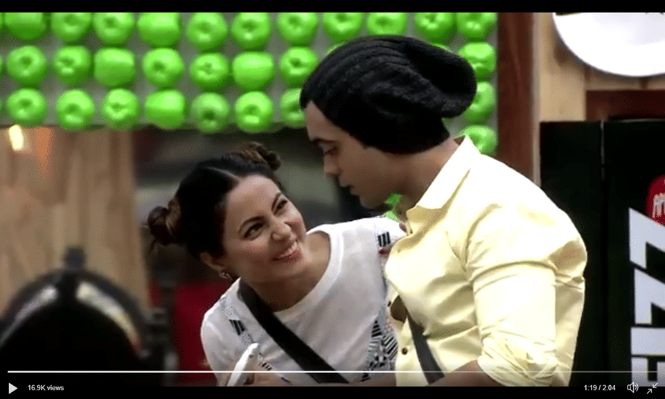 hina khan tease akash in ingore task in bigg boss 11
