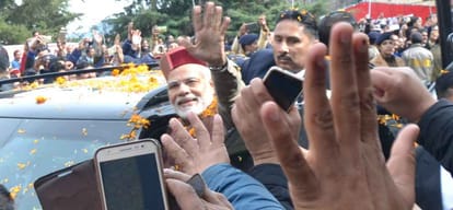 pm narendra modi road show in shimla