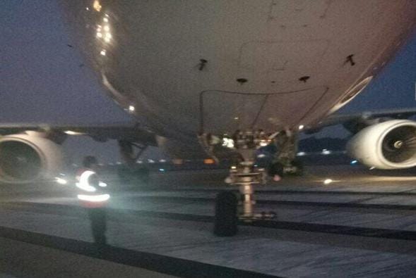 plane removed from lucknow airport.