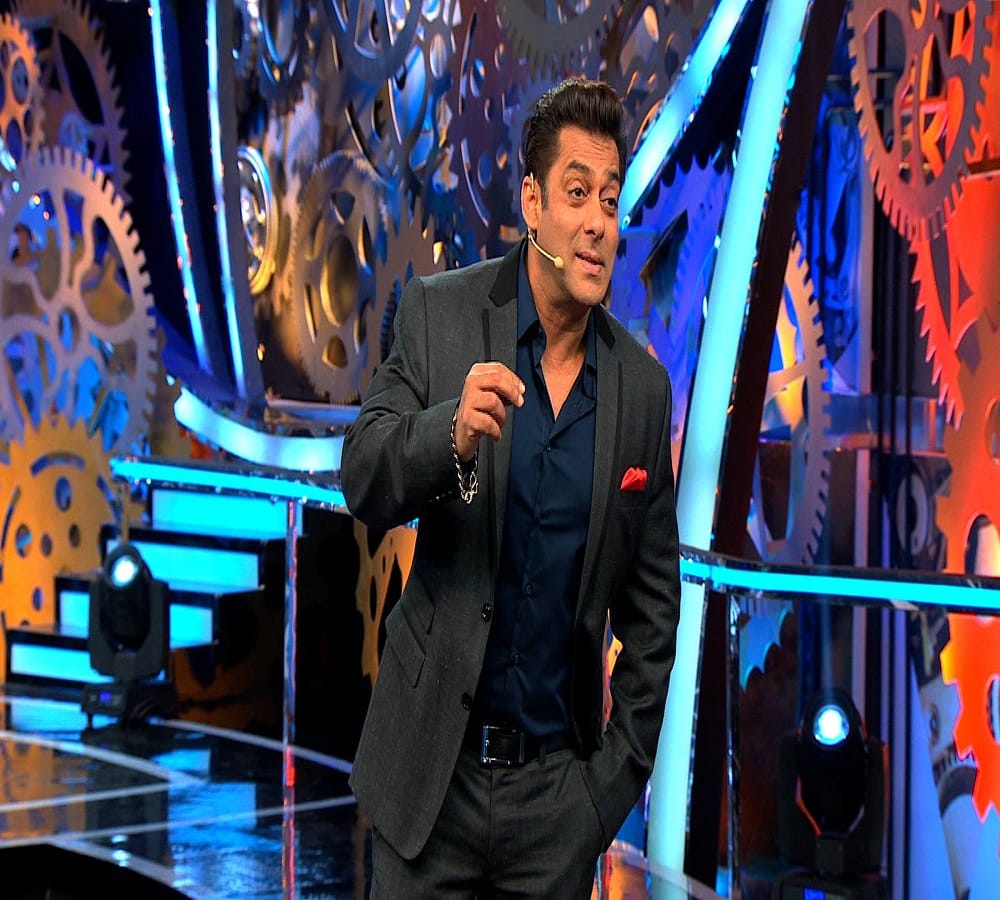 after tiger zinda hai salman khan bigg boss 11 breaks another record