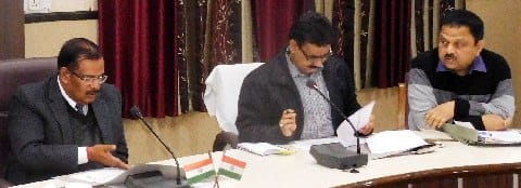 गलियों में भी लगाए जाएं सीसीटीवी कैमरा: डीएम