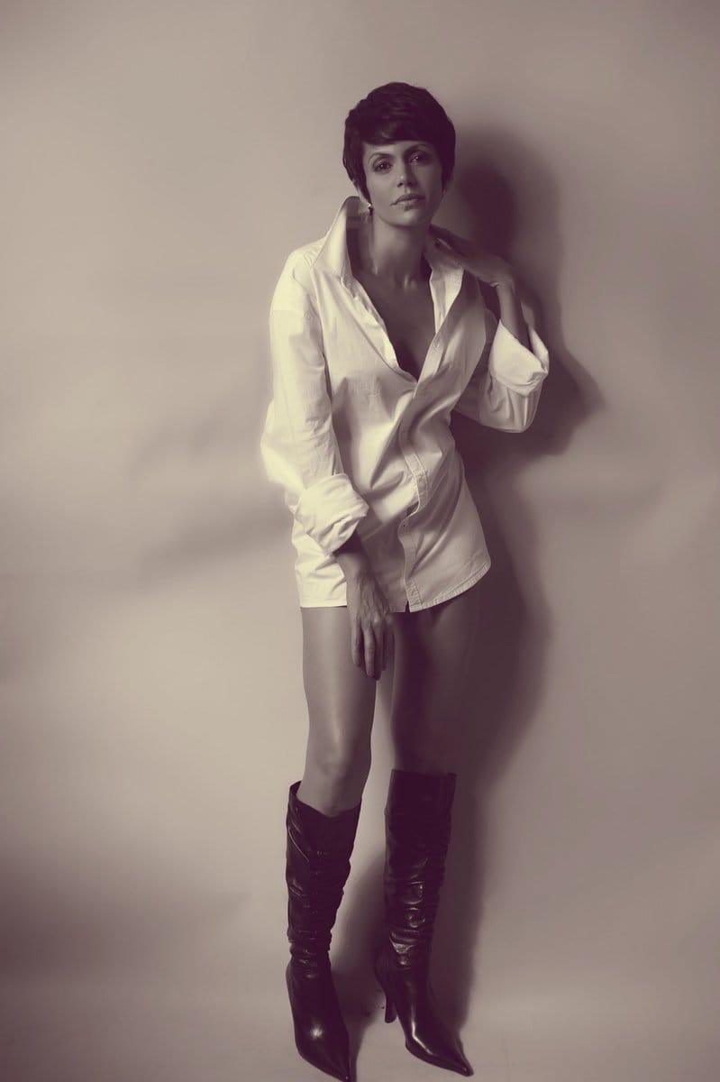 mandira bedi troll on her revealing photo 