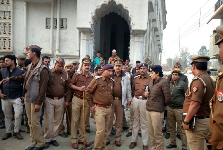 Double Murder in Meerut, SSP manjil Saini in action, see pictures of the injured