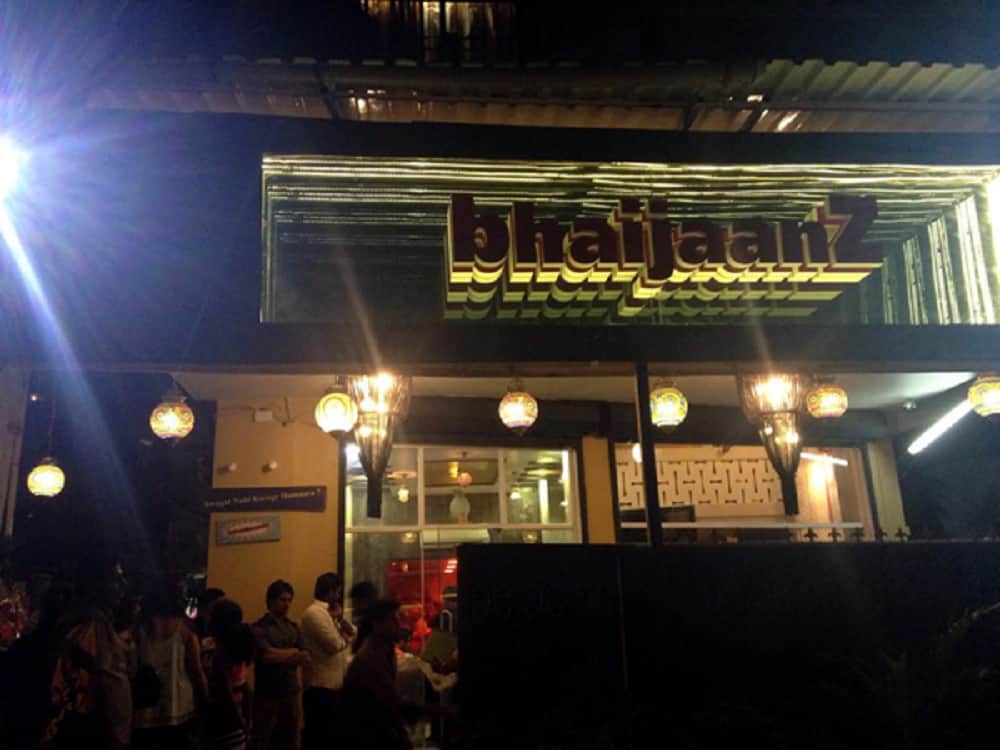 bhaijaanz restaurant give discount to customer on Salman Khan birthday