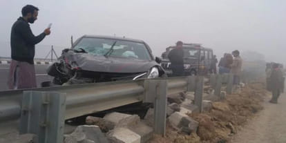 two people dead on Agra Lucknow Expressway accident