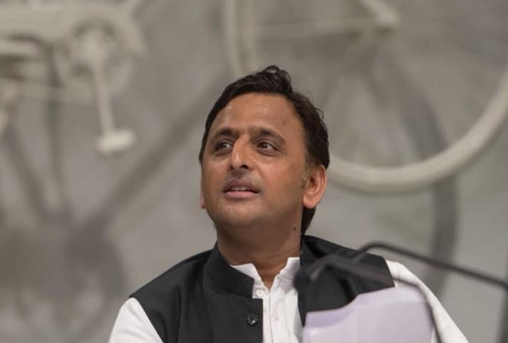 smajawadi party meeting for general election on 8 january.