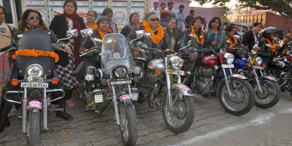 here are four things that you should do on holi festival to save your bike from colours