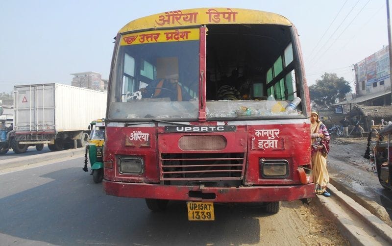 student violent protest on national highway in shikohabad firozabad 