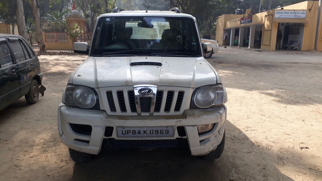 सड़क पर बेतरतीब वाहनों पर होगी चस्पा चालान कार्रवाई