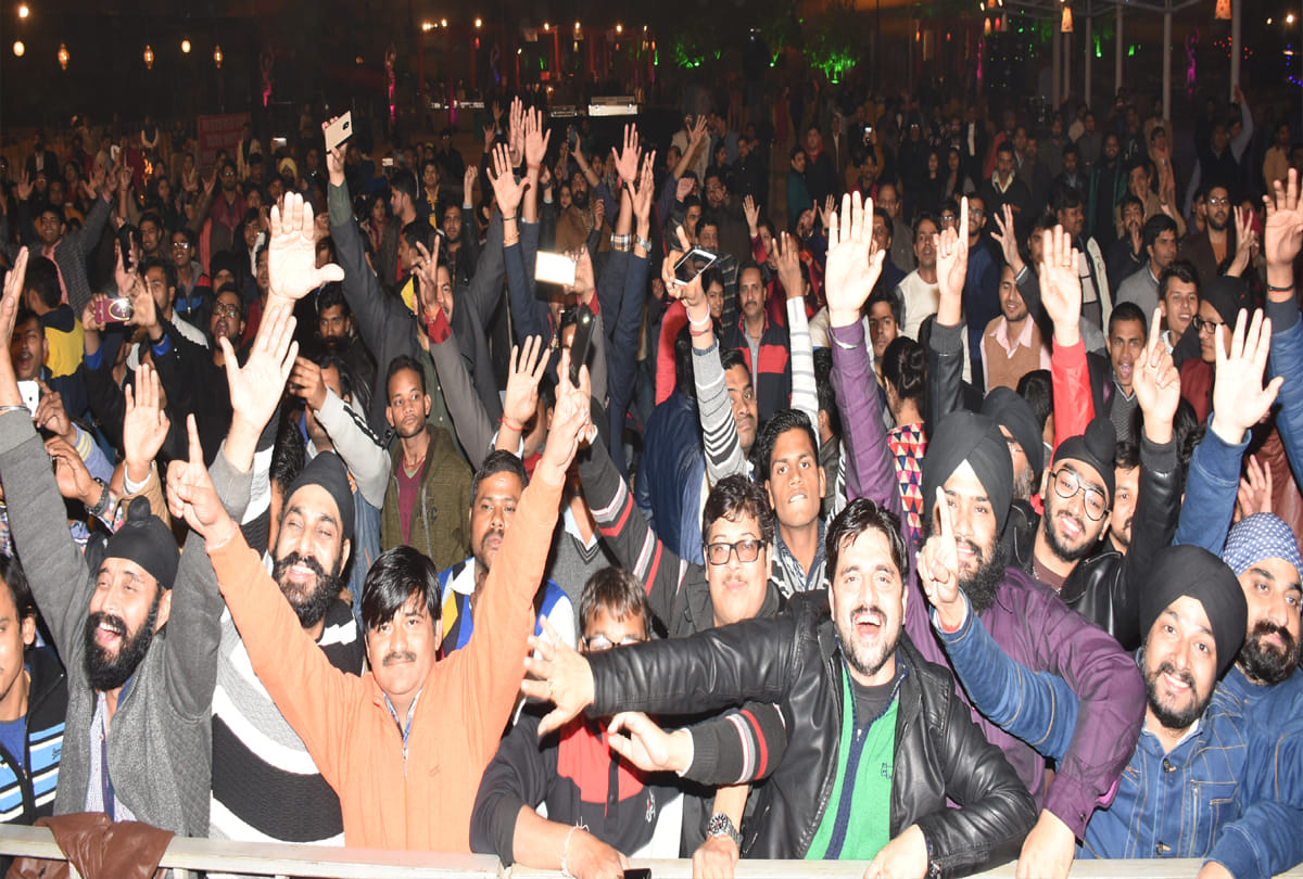 singer daler mehndi in kanpur