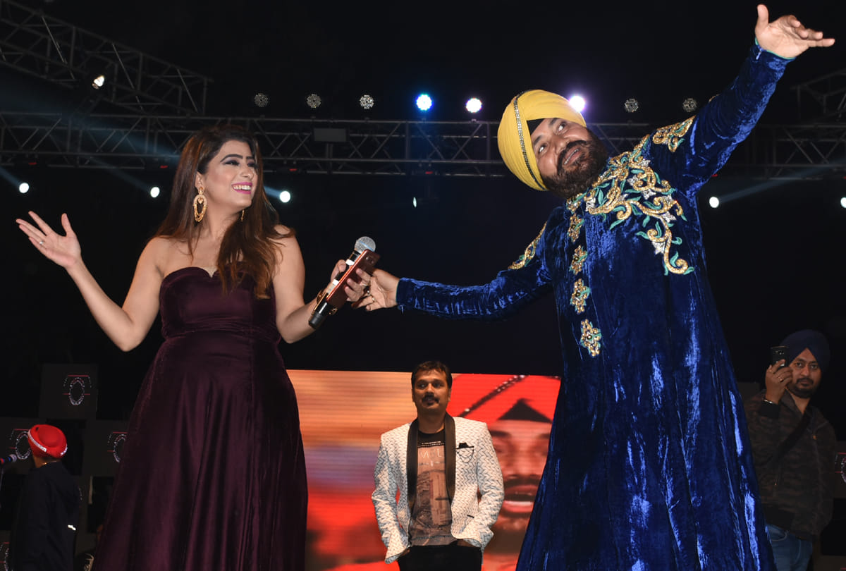 singer daler mehndi in kanpur