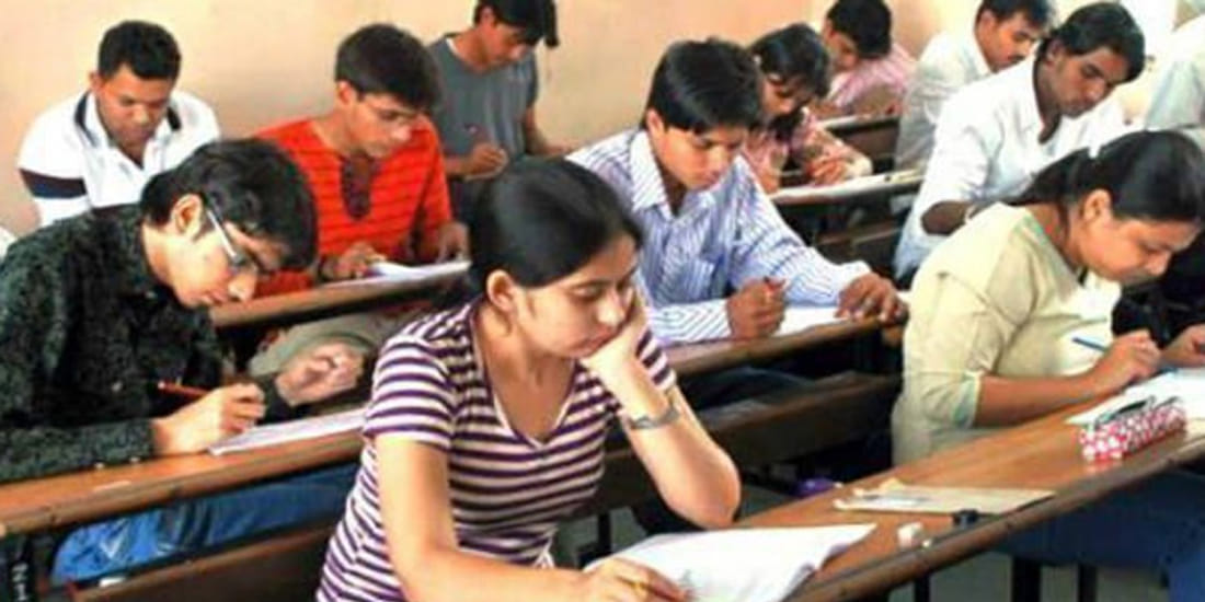 One lakh seats of engineering Will decrease in country