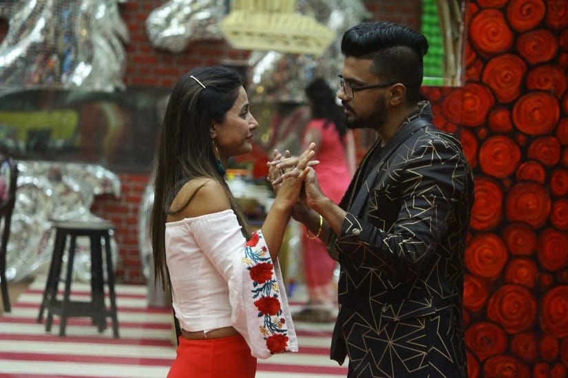hina khna is upset to boyfriend rocky on jacket repeatation 