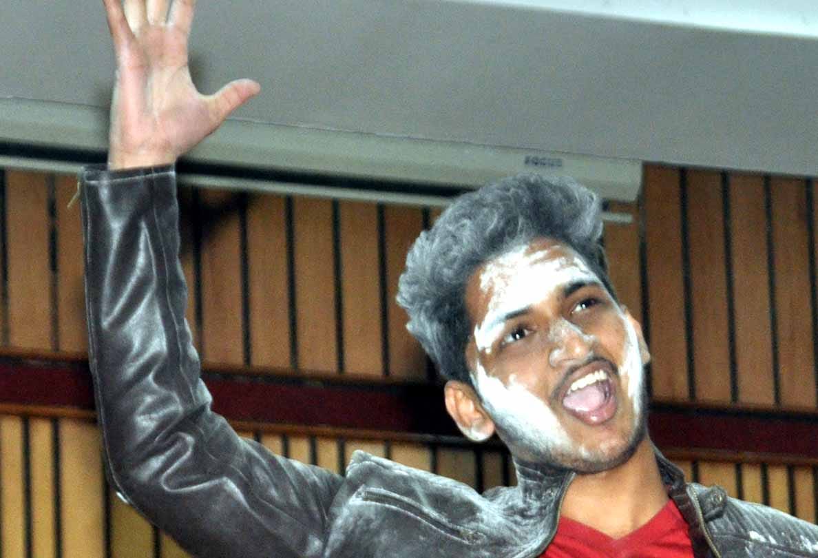 A grand start of IIT Cultural Meet