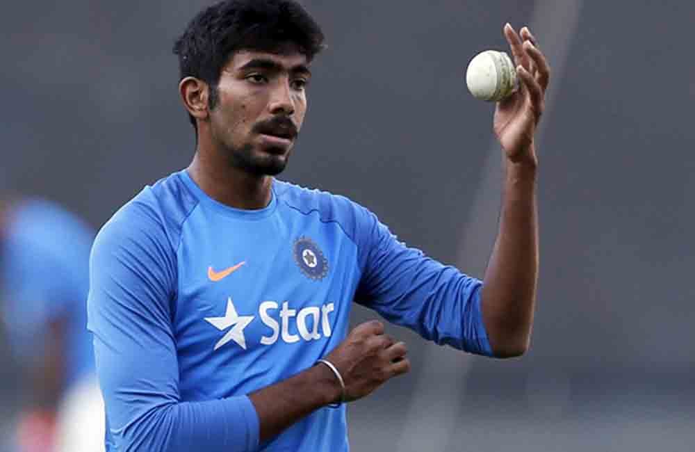 jasprit bumrah blocked a fan after misuse his six pack abs photos